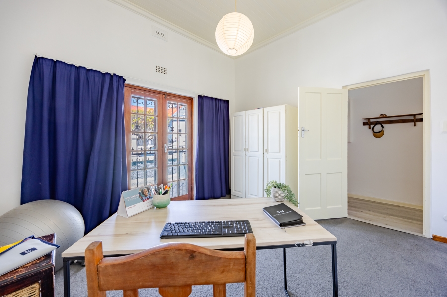 2 Bedroom Property for Sale in Observatory Western Cape